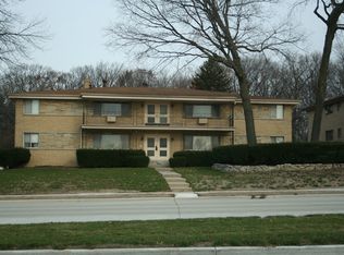 11800 W Bluemound Rd, Wauwatosa, WI 53226