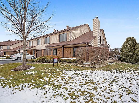 3rd image of 9220 W 140th St #304