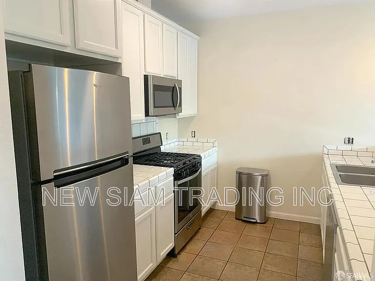 5810 Mission St #207 — Photo 2