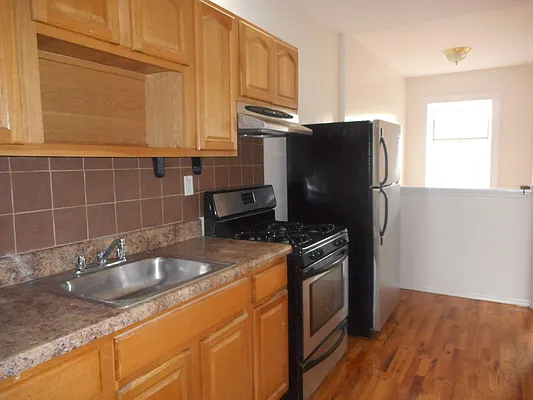 Rented by L.Nelson & Associates | media 9