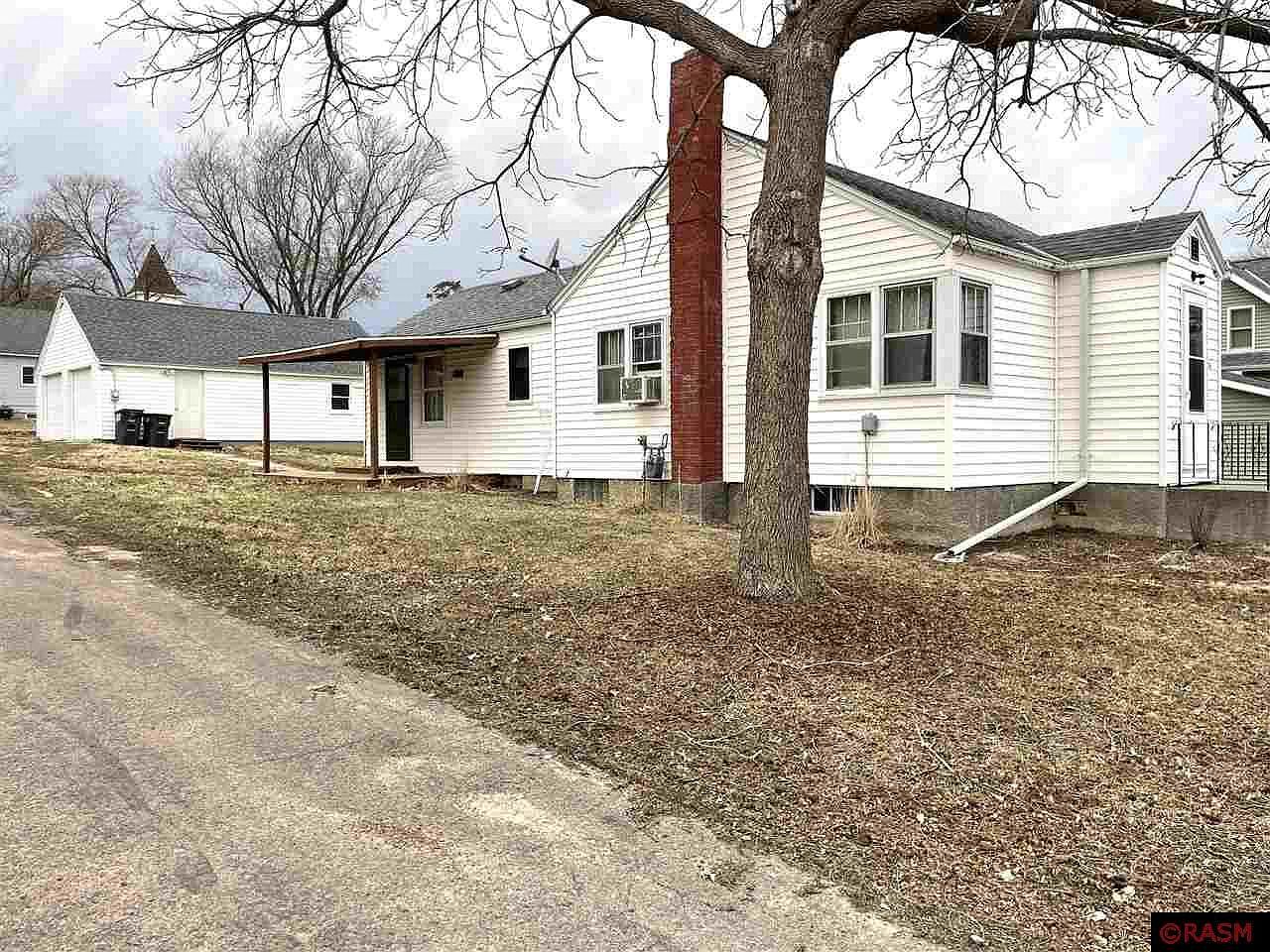 124 N Halladay St, Good Thunder, MN 56037 Zillow