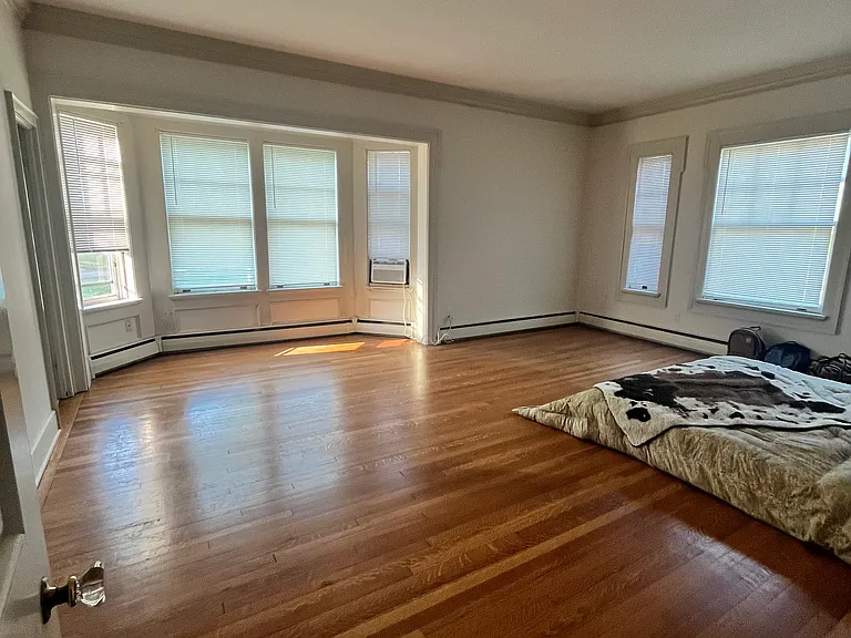2773 N Maryland Ave #1 — Photo 11