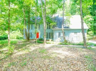 5006 Golfbrook Dr, Stone Mountain, GA