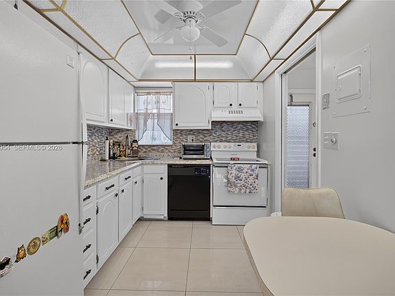 4th image of 8900 Washington Blvd APT 409