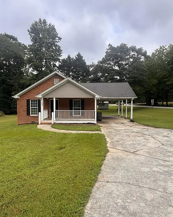 1149 Granite Ln