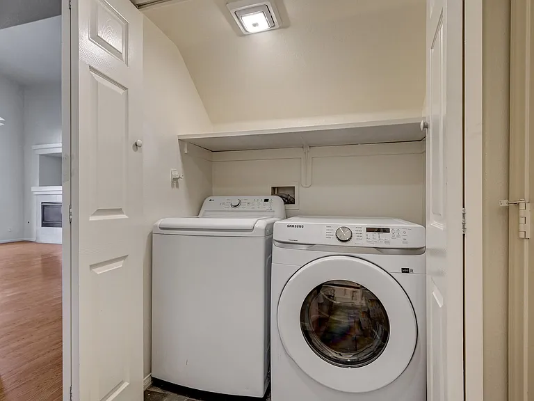 10800 Palatine Ct — Photo 14