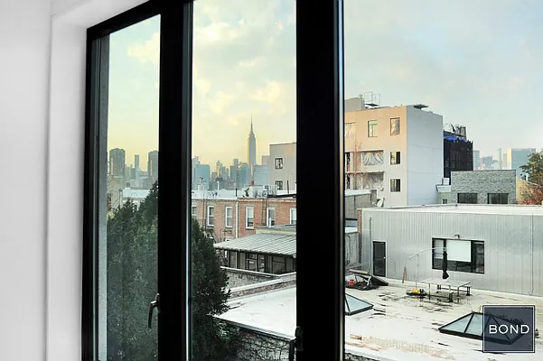 Rented by Bond New York | media 15