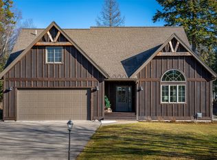 1018 Saint Andrews Dr, Columbia Falls, MT 59912