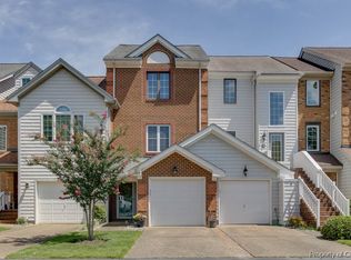7 Mainsail Dr, Hampton, VA 23664