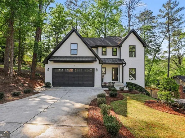 855 Fleetwood Cir SW, Atlanta, GA 30311