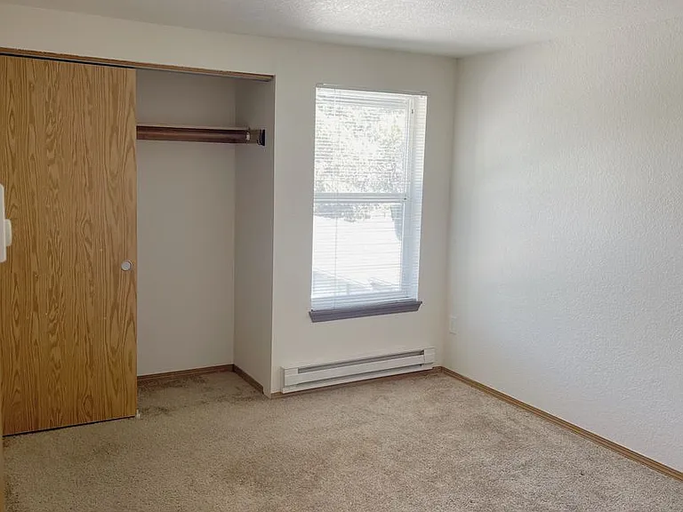 Kruse Villa Apartments — Photo 39