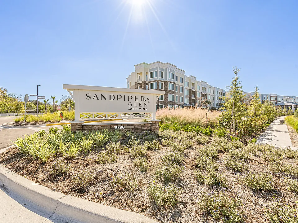 Sandpiper Glen 62+ Apartments