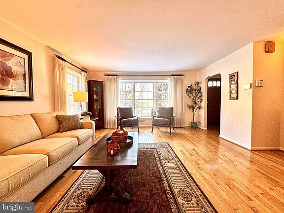 5th image of 2100 Haverford Rd