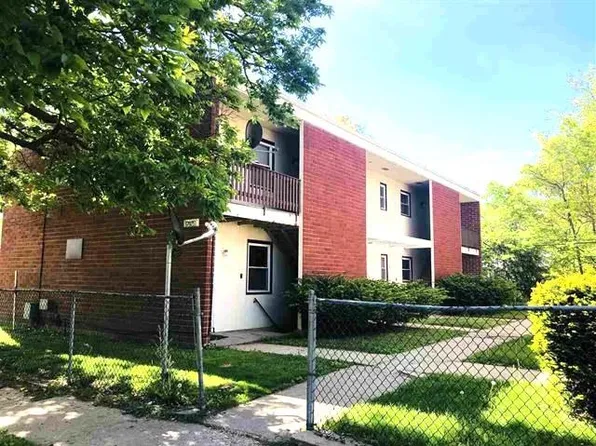 1209 39th Ave, Rockford, IL 61109