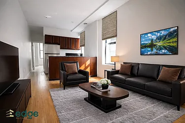 533 Knickerbocker Avenue, #4R