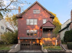 69-71 Taft Ave, Providence, RI