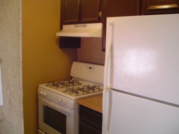 2nd image of 8149 Saint Andrew Ln APT B