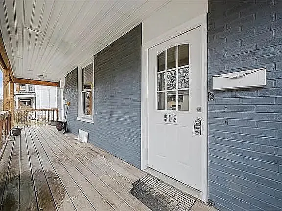 810 Taylor Ave — Photo 3