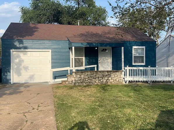 1518 N Dearborn St, Augusta, KS 67010