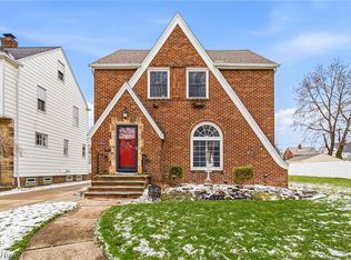 94 E 217th St, Euclid, OH 44123