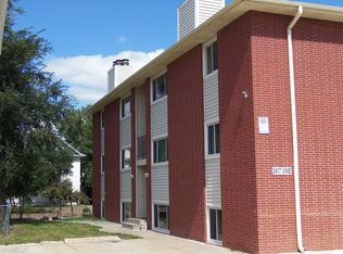 2417 Vine St APT 3, Lincoln, NE 68503