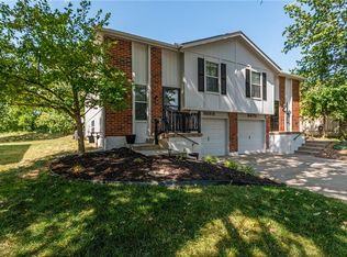 8668 N Hull Ave, Kansas City, MO 64154