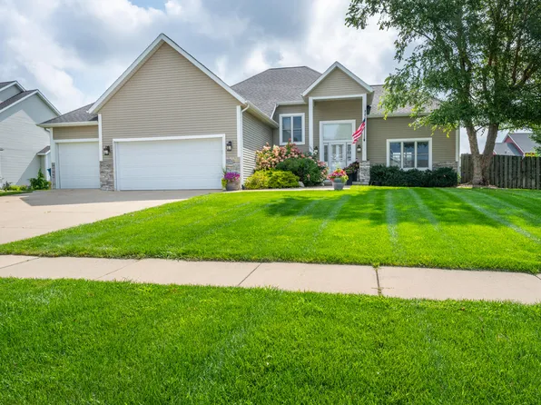 5901 Wabash Ln, Stevensville, MI 49127