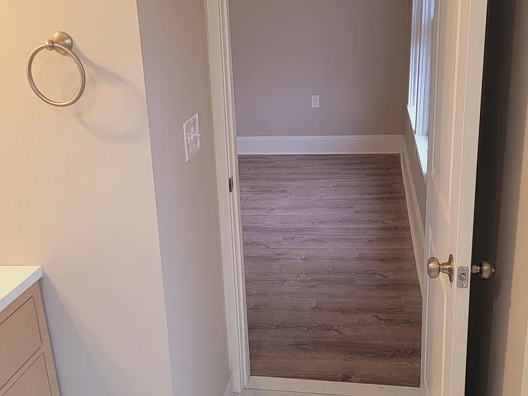 5015 Detroit Ave #1 — Photo 23