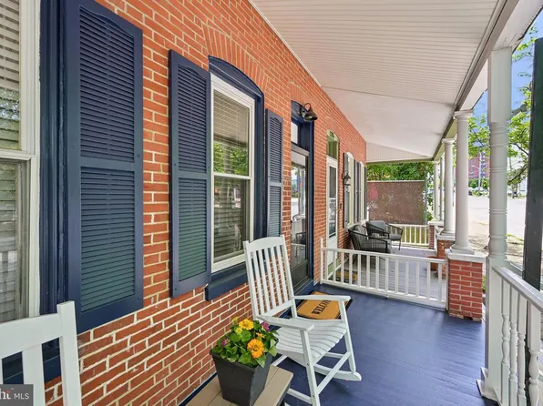 1208 N Dupont St, Wilmington, DE 19806