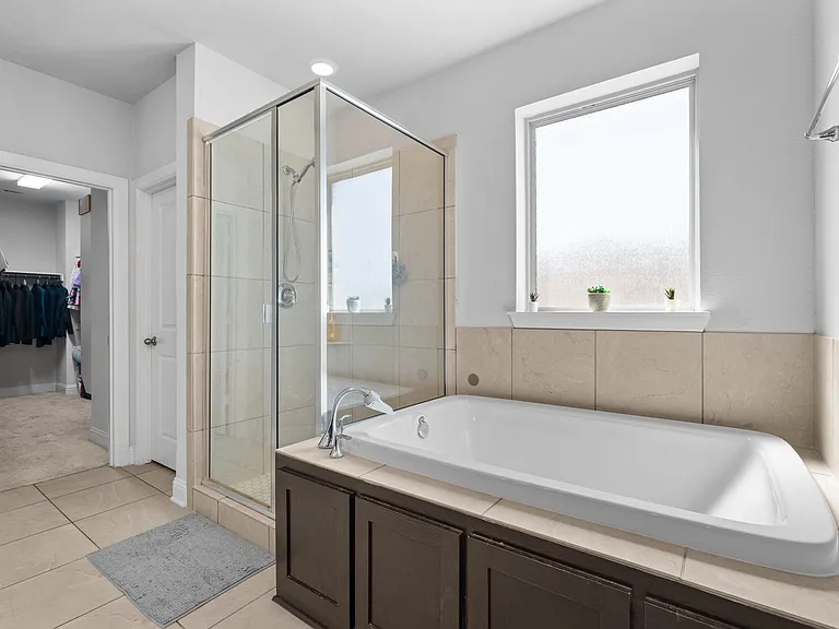 1416 Huntsman Ridge Ln — Photo 35