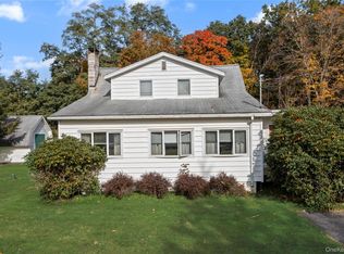 795 Burlingham Rd, Pine Bush, NY 12566