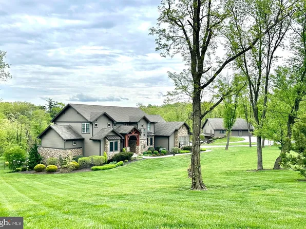 173 Jumper Rd, Newburg, PA 17240
