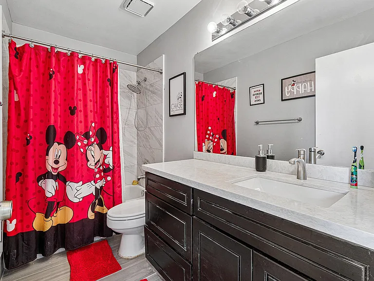 7366 Ashley Shores Cir — Photo 23