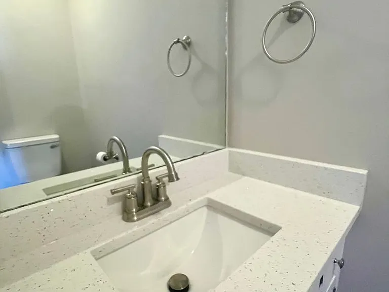 303 Dare St — Photo 8