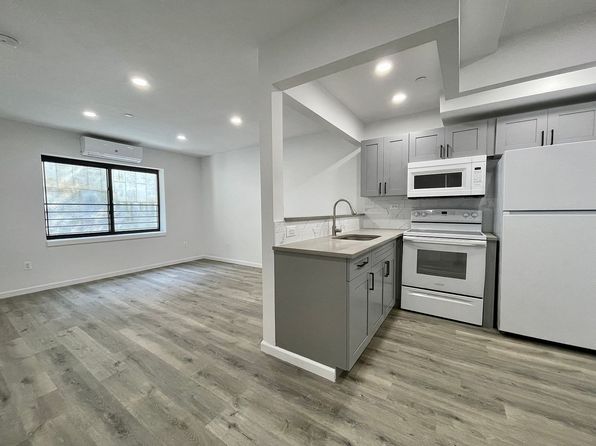 Property image for 2590 Heath Ave APT 4B, Bronx, NY 10463