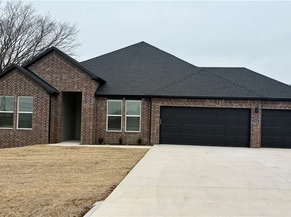 4900 Elnora Ln, Springdale, AR 72764