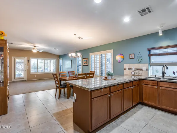 9850 W Deanna Dr, Peoria, AZ 85382
