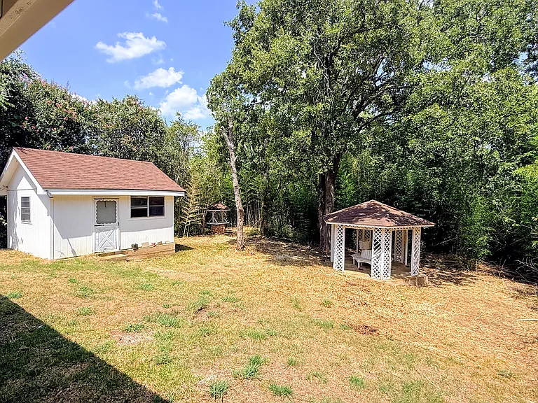 1228 Oak Dr — Photo 20