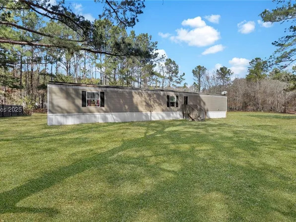 610 Pineland Estates Rd, Pineland, SC 29934