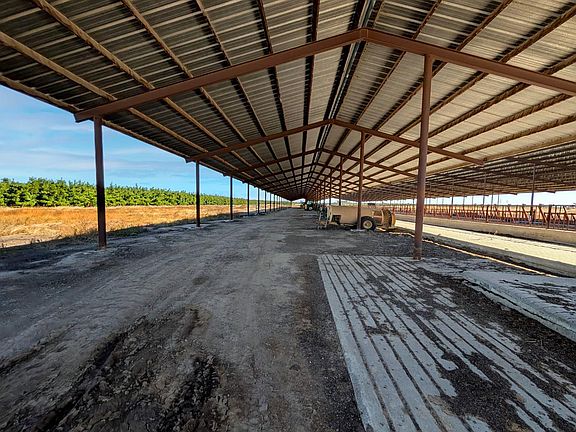 4th image of 19542 N Jack Tone Rd