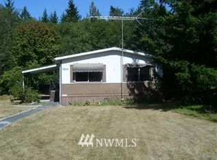480 W Rowe Rd, Camano Island, WA 98282