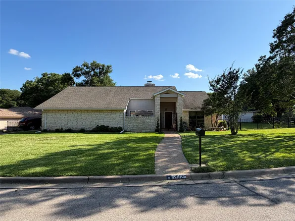 2812 Chimney Hill Dr, Waco, TX 76708