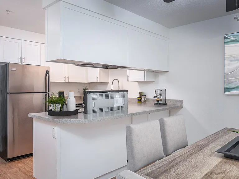 Mountain Knolls | Dining Room and Kitchen