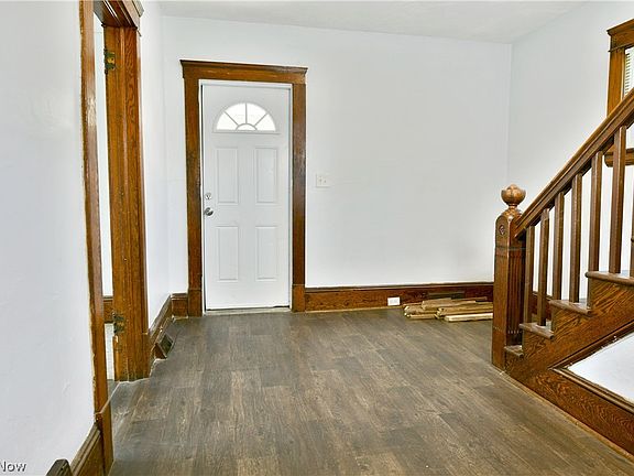 3rd image of 260 Austin Ave NW