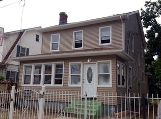 10-12 Romaine Pl, Newark, NJ 07104