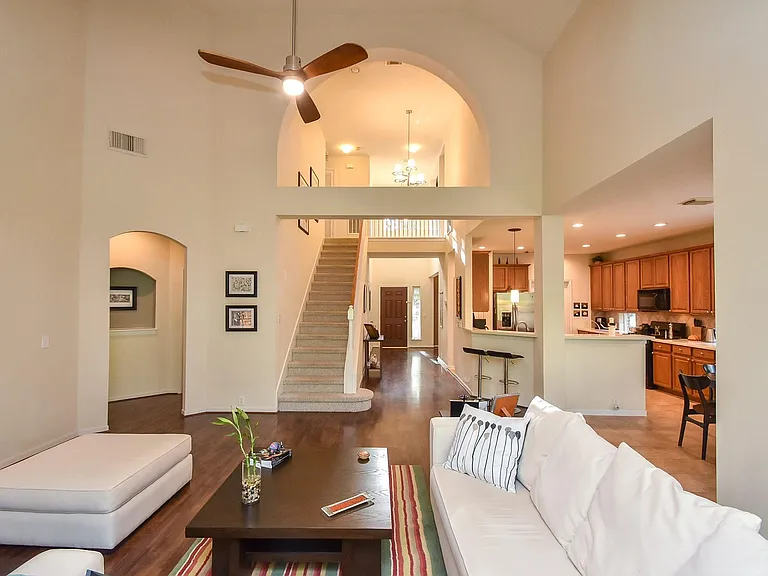 1211 Deerbrook Dr — Photo 9