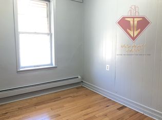 112 Baldwin Ave #2R, Jersey City, NJ 07306