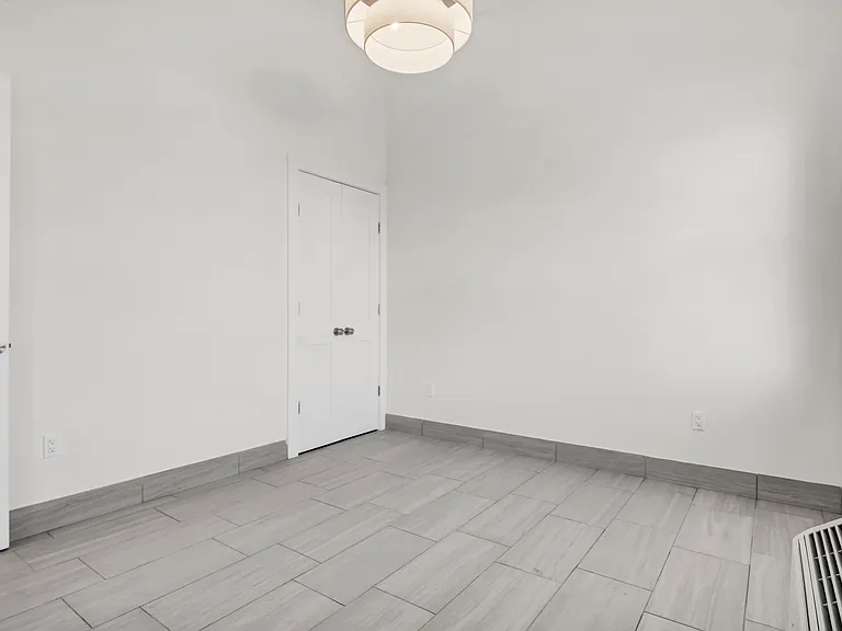18-20 4th Ave #103 — Photo 12
