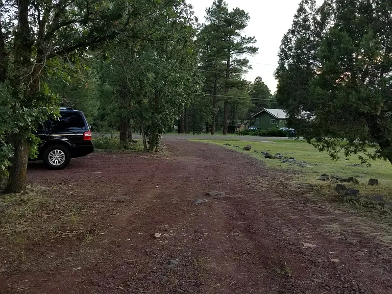 914 W Navajo Ln — Photo 22