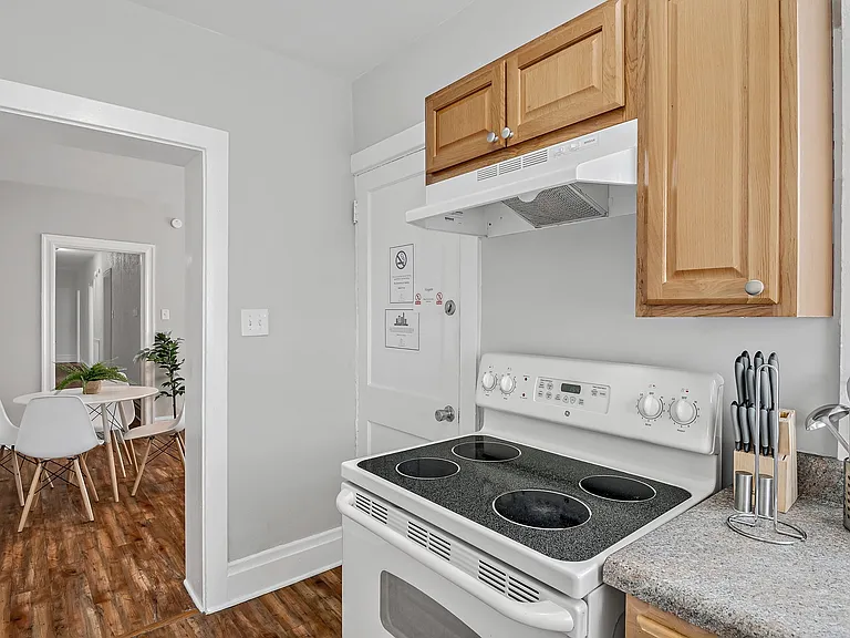 2116 N 3rd St #4 — Photo 5